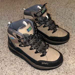 Men's GDEFY Sierra Hiking Shoes